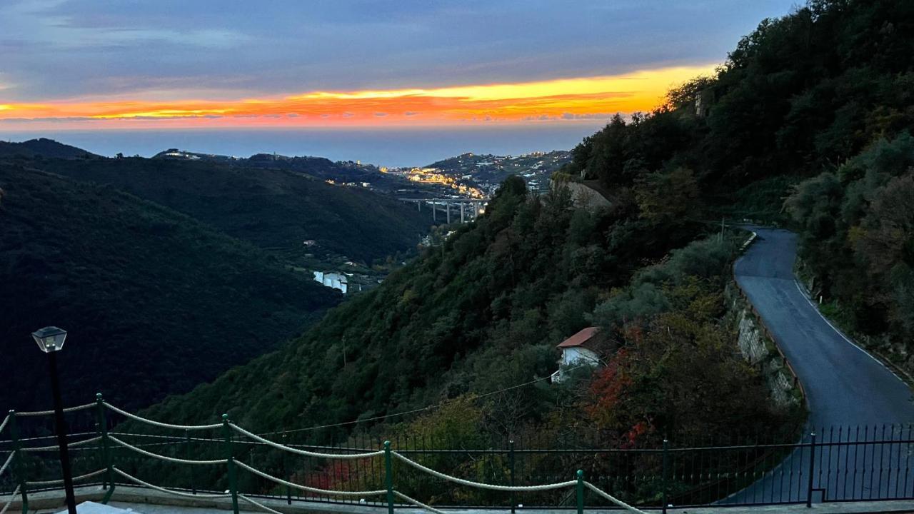 Villa Di Campagna Con Vista Mare 5 Camere Da Letto Pampara Dış mekan fotoğraf