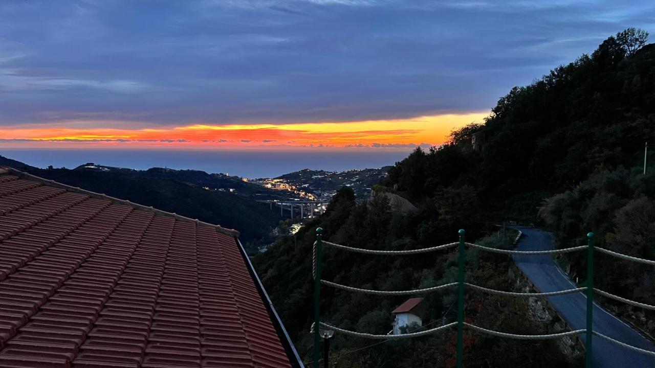 Villa Di Campagna Con Vista Mare 5 Camere Da Letto Pampara Dış mekan fotoğraf