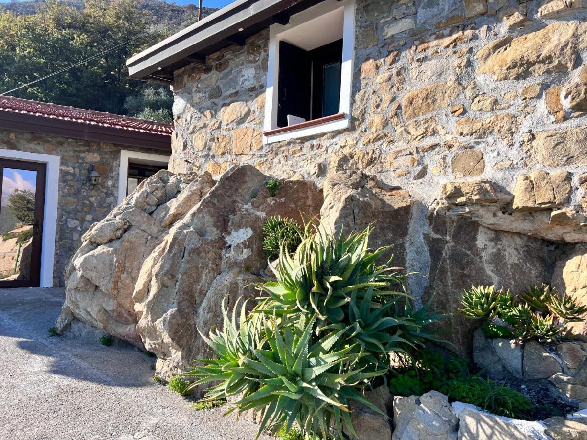 Villa Di Campagna Con Vista Mare 5 Camere Da Letto Pampara Dış mekan fotoğraf