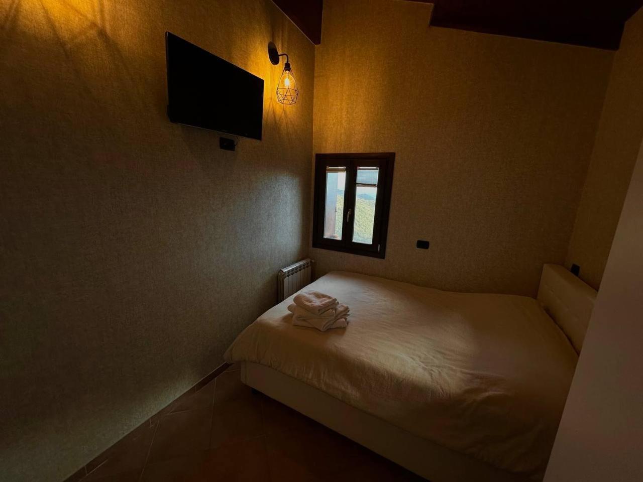 Villa Di Campagna Con Vista Mare 5 Camere Da Letto Pampara Dış mekan fotoğraf