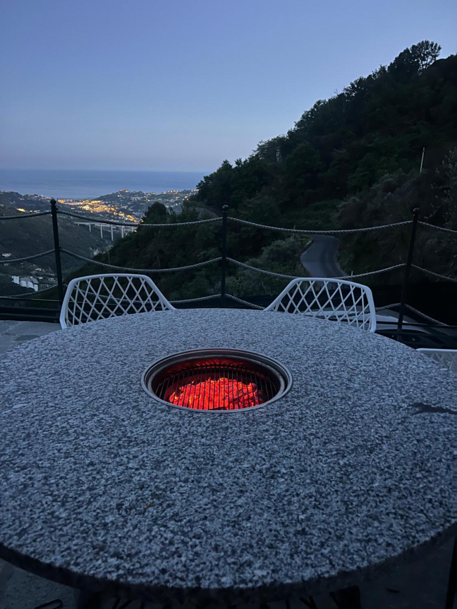 Villa Di Campagna Con Vista Mare 5 Camere Da Letto Pampara Dış mekan fotoğraf